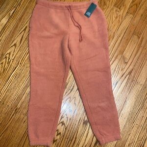 Wild fable size medium coral fleece joggers nwt